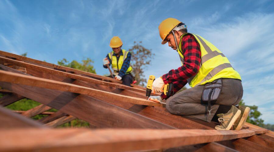 Professional Flat Roofing Installation services in Emmons, MN
